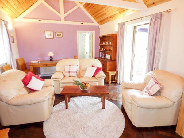 The Packing House Villa Severn Stoke Exterior photo